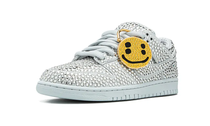 Nike Dunk Dunk Low 'Cactus Plant Flea Market - Swarovski Crystals' 