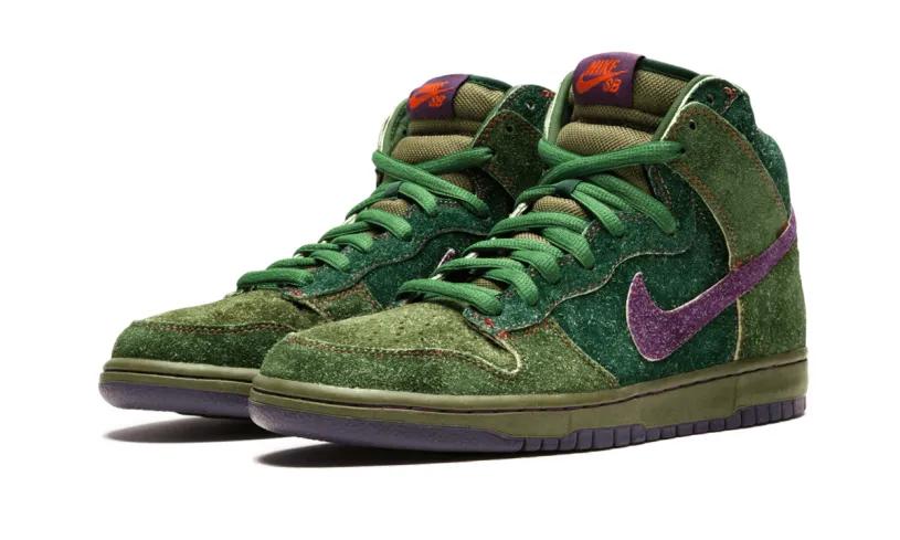 Nike Basketball Dunk High Premium SB 'Skunks'