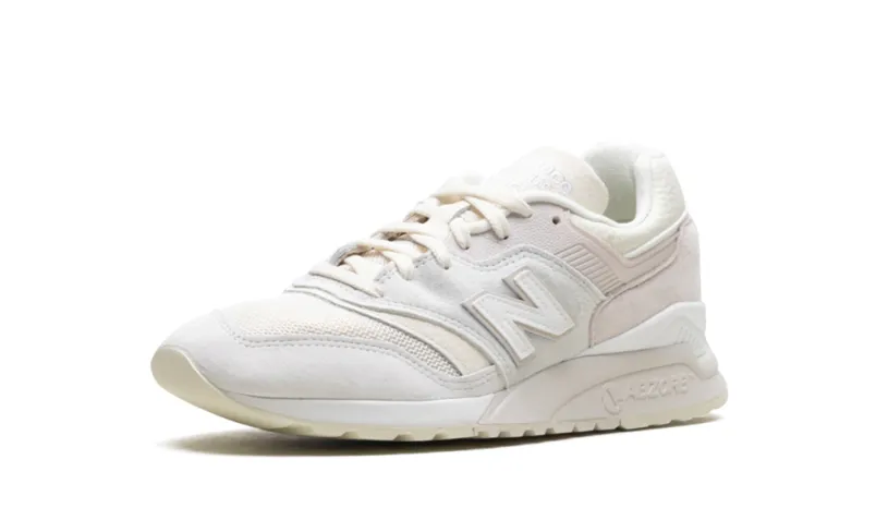 More New Balance 997.5 'MiUSA Kith Easter White Marshmallow Angora' 