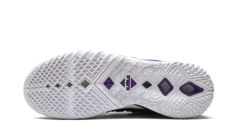 Nike Basketball Lebron 18 'Lakers' 