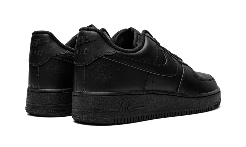 Nike Lifestyle Air Force 1 Low '07 'Triple Black' 