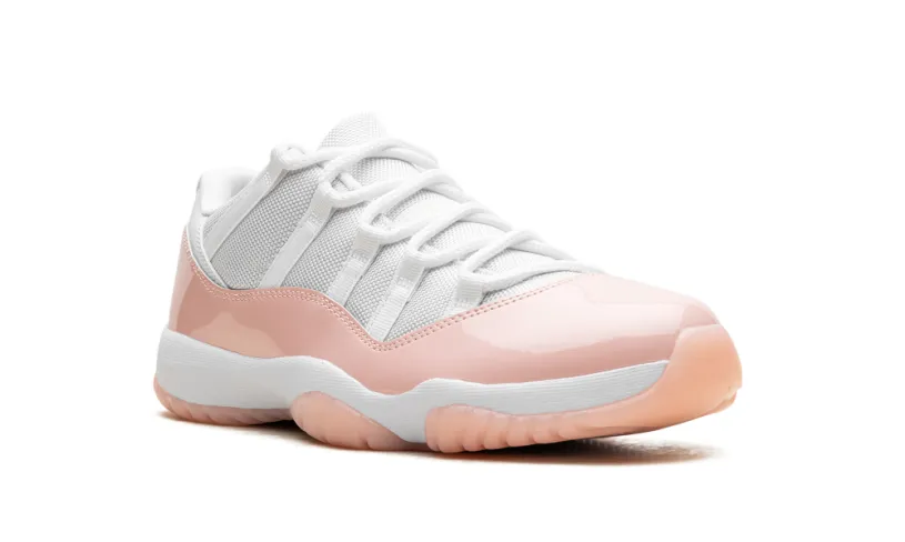 Air Jordan 11 Air Jordan 11 Low WMNS 'Legend Pink' 