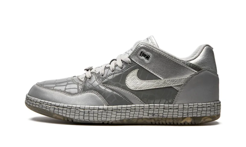 Nike Basketball Sky Force 88 Low LTR QS 