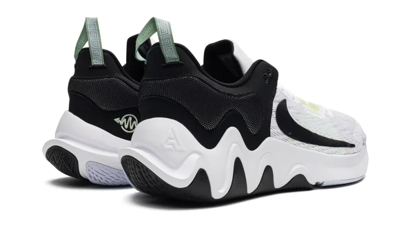 Nike Basketball Giannis Immortality 2 'Oreo' 