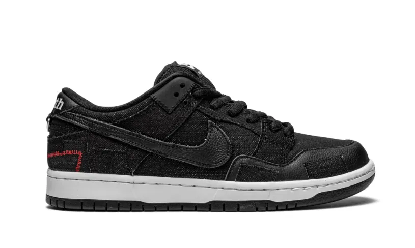 Nike Dunk SB Dunk Low 'Wasted Youth' 