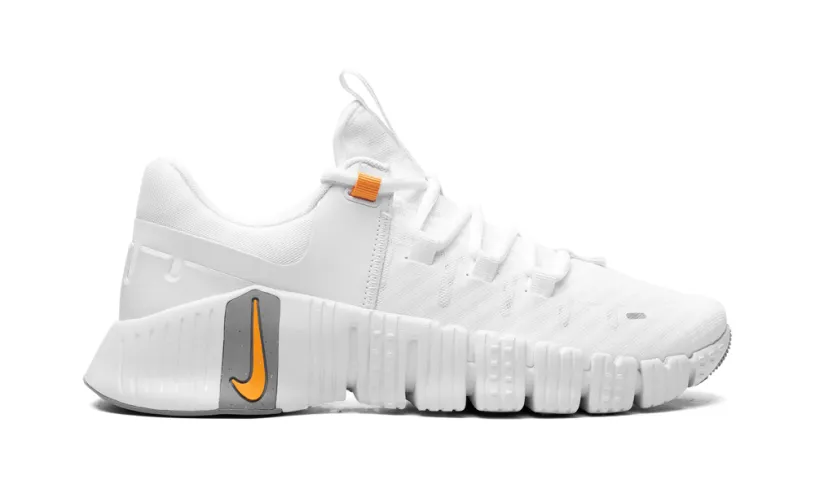 Nike Lifestyle Free Metcon 5 'White Football Grey' 