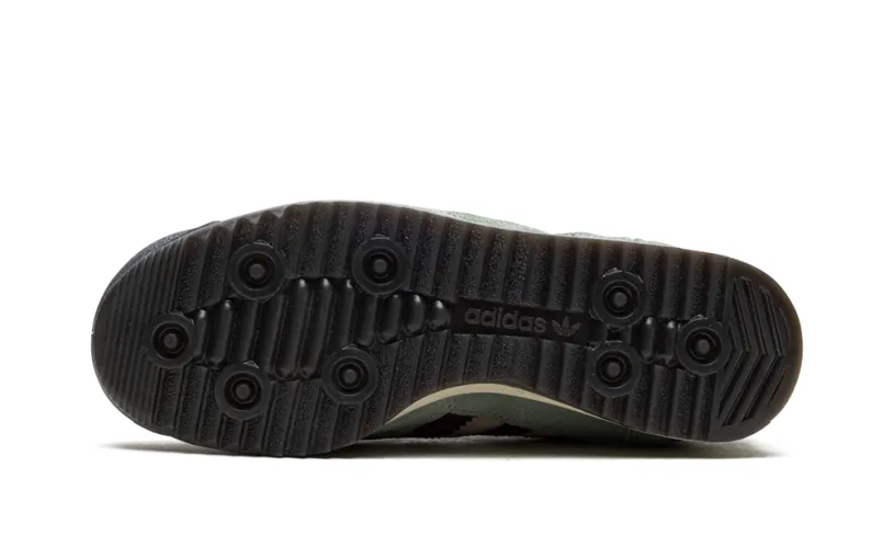 More Adidas Shoes SL 72 RS 'Putty Grey Shadow Red' 