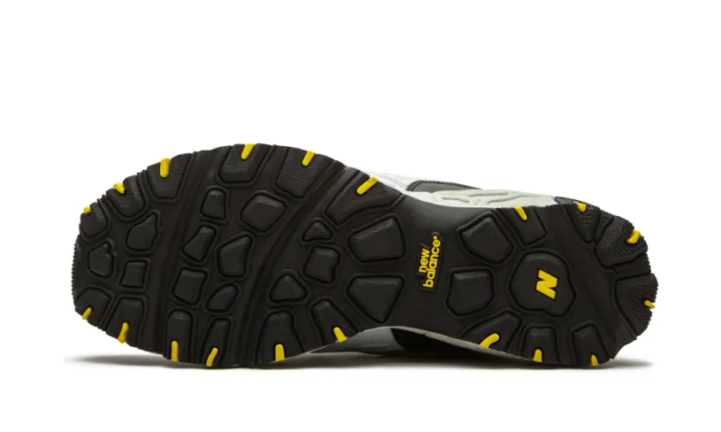 More New Balance 801 