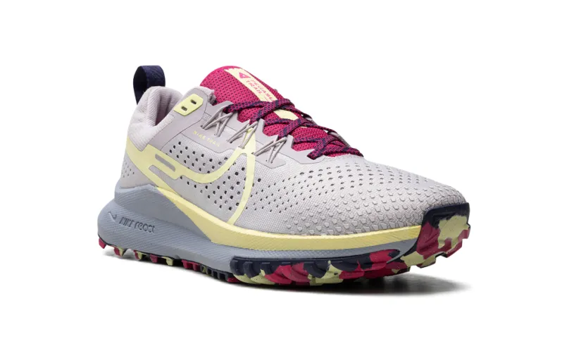 Nike Lifestyle React Pegasus Trail 4 Wmns 'Violet   Luminous Green' 