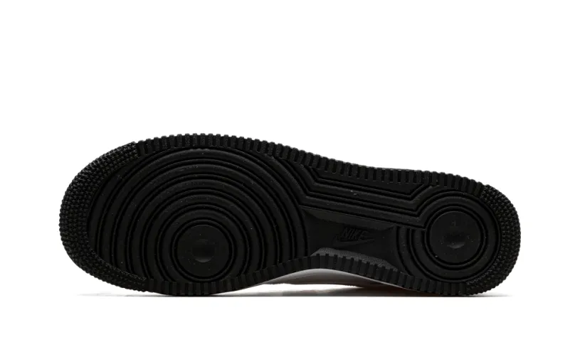 Nike Lifestyle Air Force 1 '07 'White   Black' 