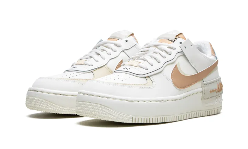 Nike Lifestyle AF1 SHADO WMNS 'Sail Fossil Light Bone' 