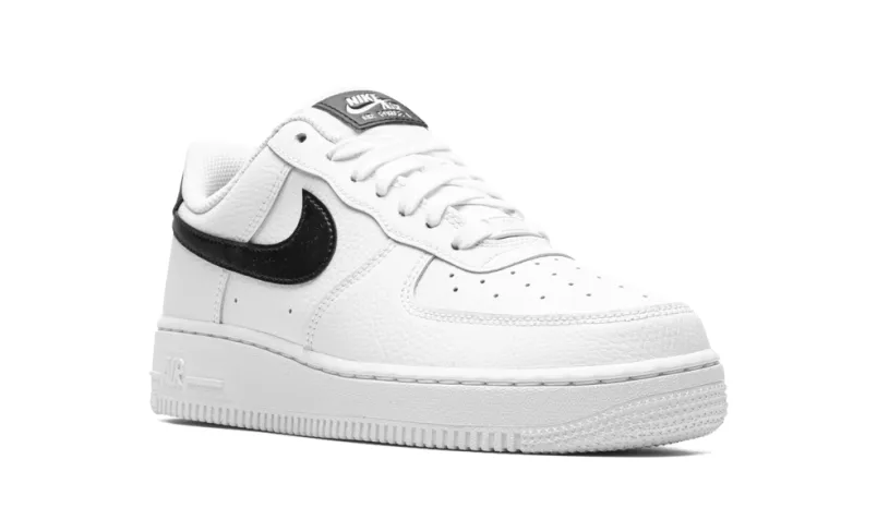 Nike Lifestyle AIR FORCE 1 '07 MNS WMNS 'White Black' 