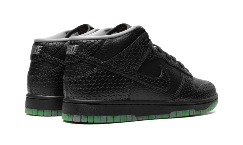 Nike Dunk Dunk Mid 'Halloween - Headless Horseman' 