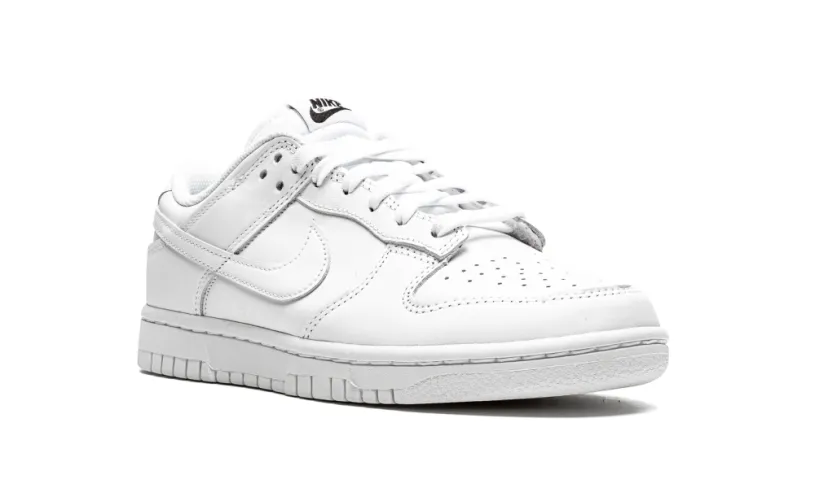 Nike Dunk DUNK LOW WMNS 'Triple White' 