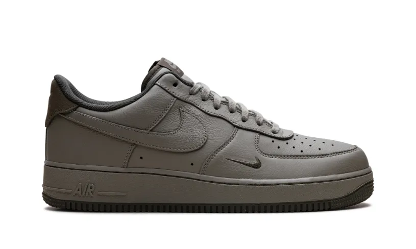 Nike Lifestyle Air Force 1 Low '07 LV8 'Light Army Cargo Khaki' 