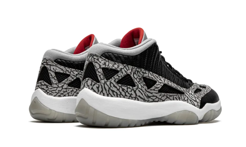 Air Jordan 11 Air Jordan 11 Low IE 'Black Cement' 