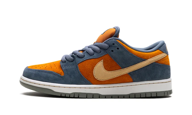 SB Dunk Low Pro 'Light Carbon'