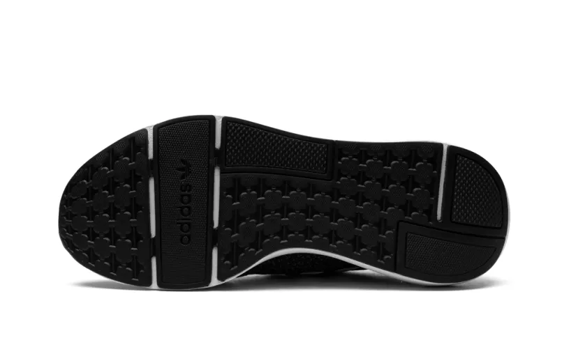 More Adidas Shoes Swift Run 22 'Core Black' 