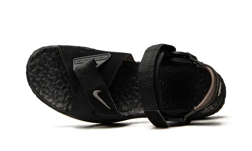 Nike Basketball ACG Air Deschutz 'Black'