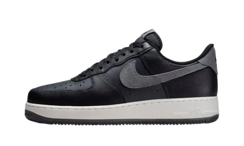 Nike Lifestyle Air Force 1 '07 LV8 'Black' 