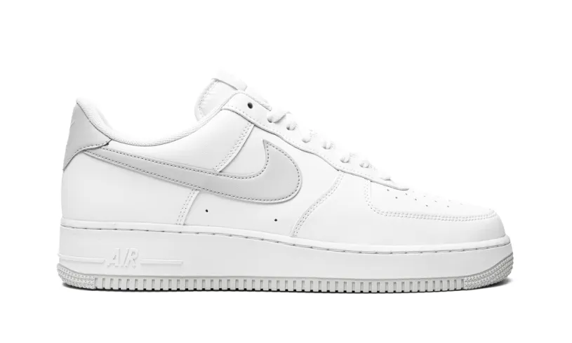 Nike Lifestyle Air Force 1 '07 'Pure Platinum' 
